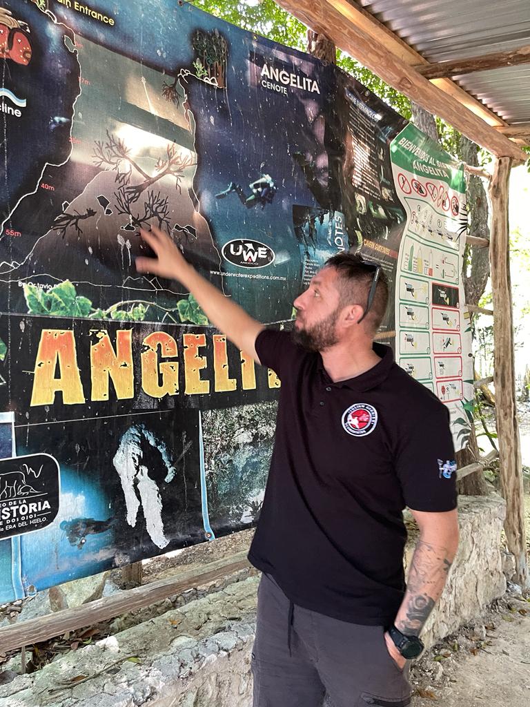 cenote angelita briefing guide de plongée donnant un briefing du cénote Angelita