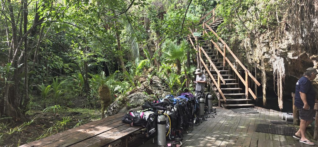 Cénote Nohoch Nah Chich cenote nohoch nah chich