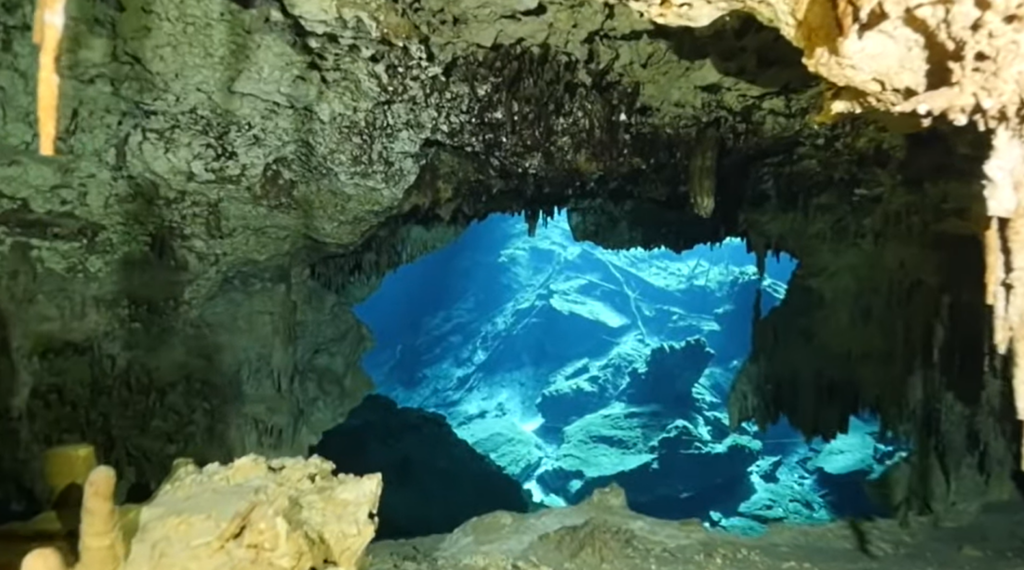 chaak mool